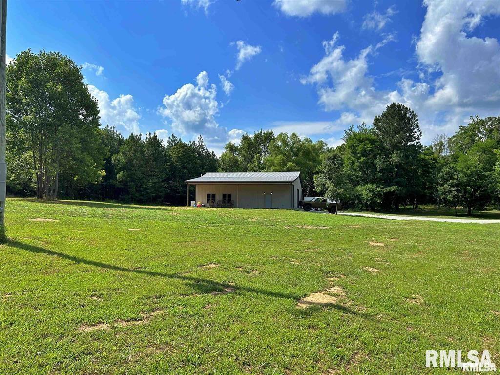 40 Presley Loop Golconda, IL 62938 - Photo 2 of 40 a view of a house with a big yard