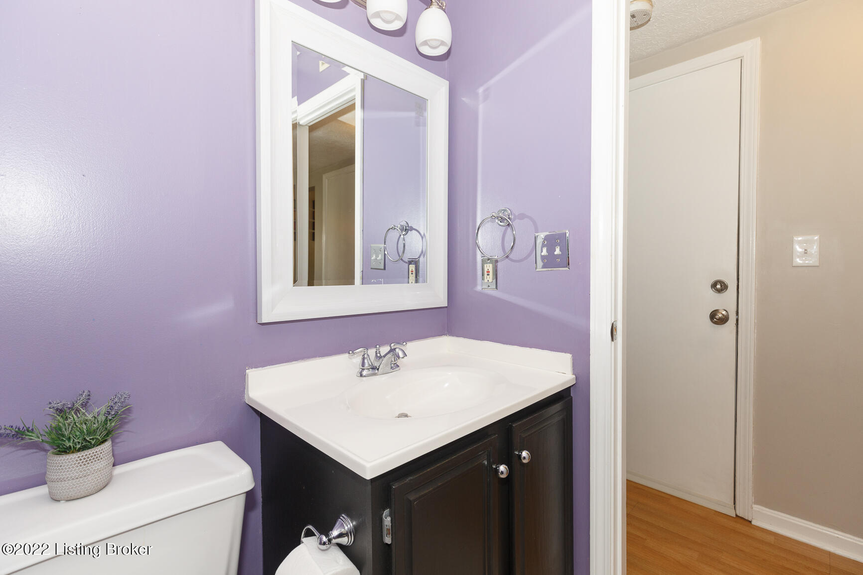 9403 Gutenberg Road Louisville, KY 40291 - Photo 20 of 35 9403 Gutenberg-28