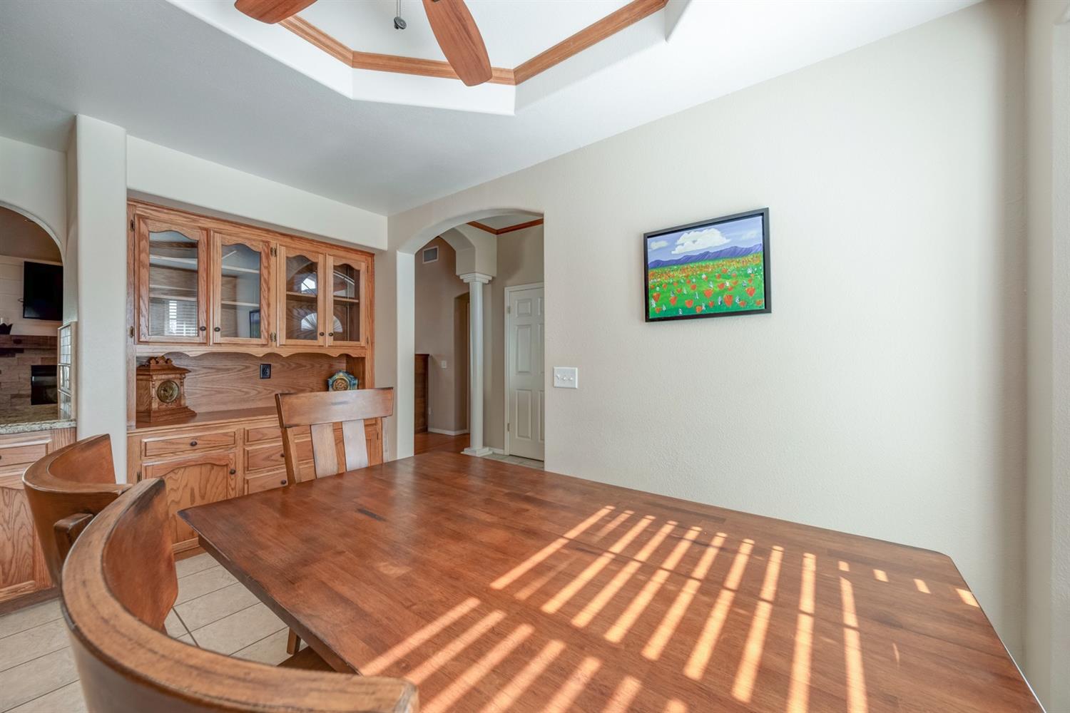 2313 Jonathan Way Madera, CA 93637 - Photo 11 of 33