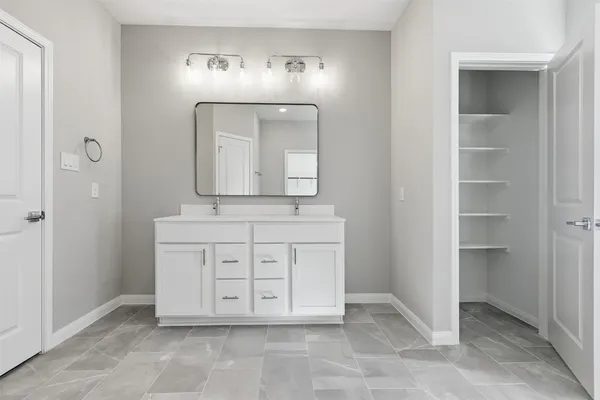 $2,299 | 9912 Clark Road, Unit B, Houston, TX 77076