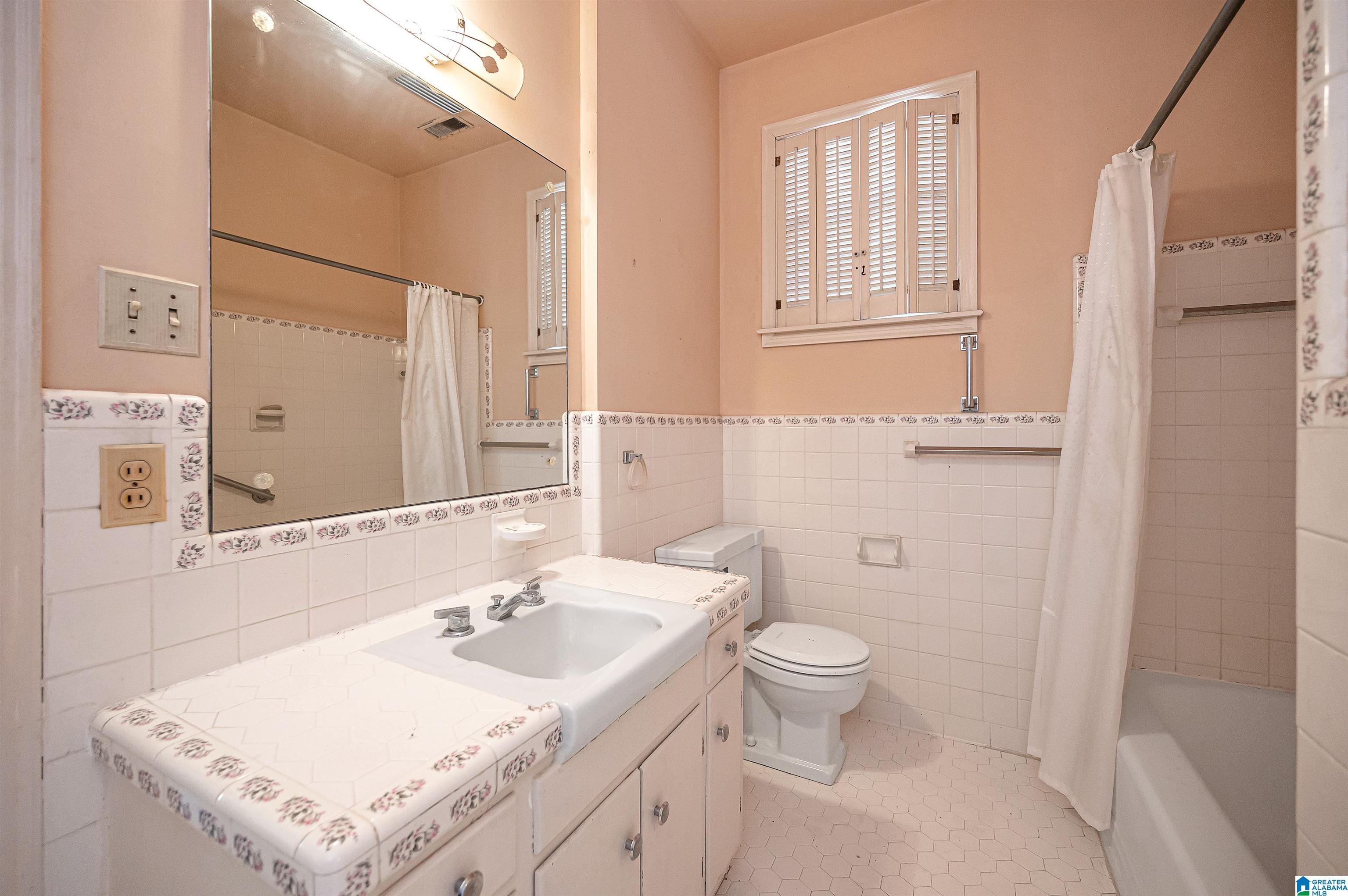 3 Meadow Lane Bessemer, AL 35020 - Photo 32 of 38