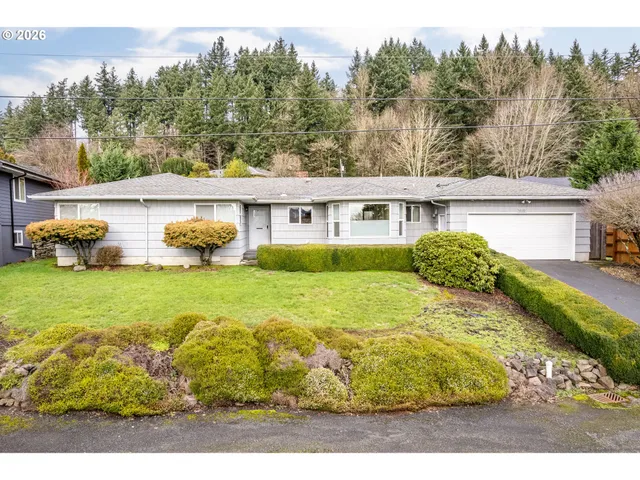 $369,900 | 2120 Willow Place, Longview, WA 98632