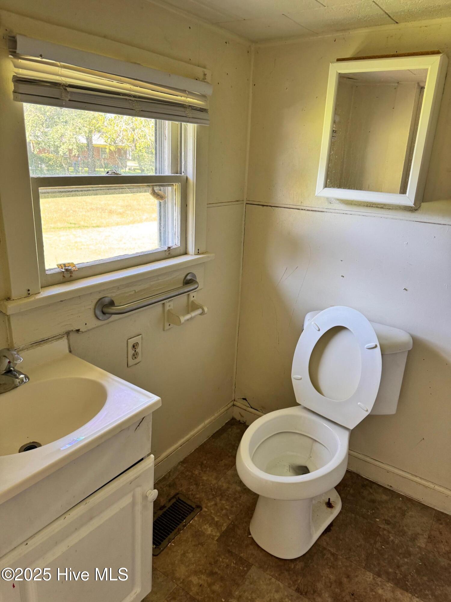 4270 High Street Ayden, NC 28513 - Photo 14 of 21 IMG_5394