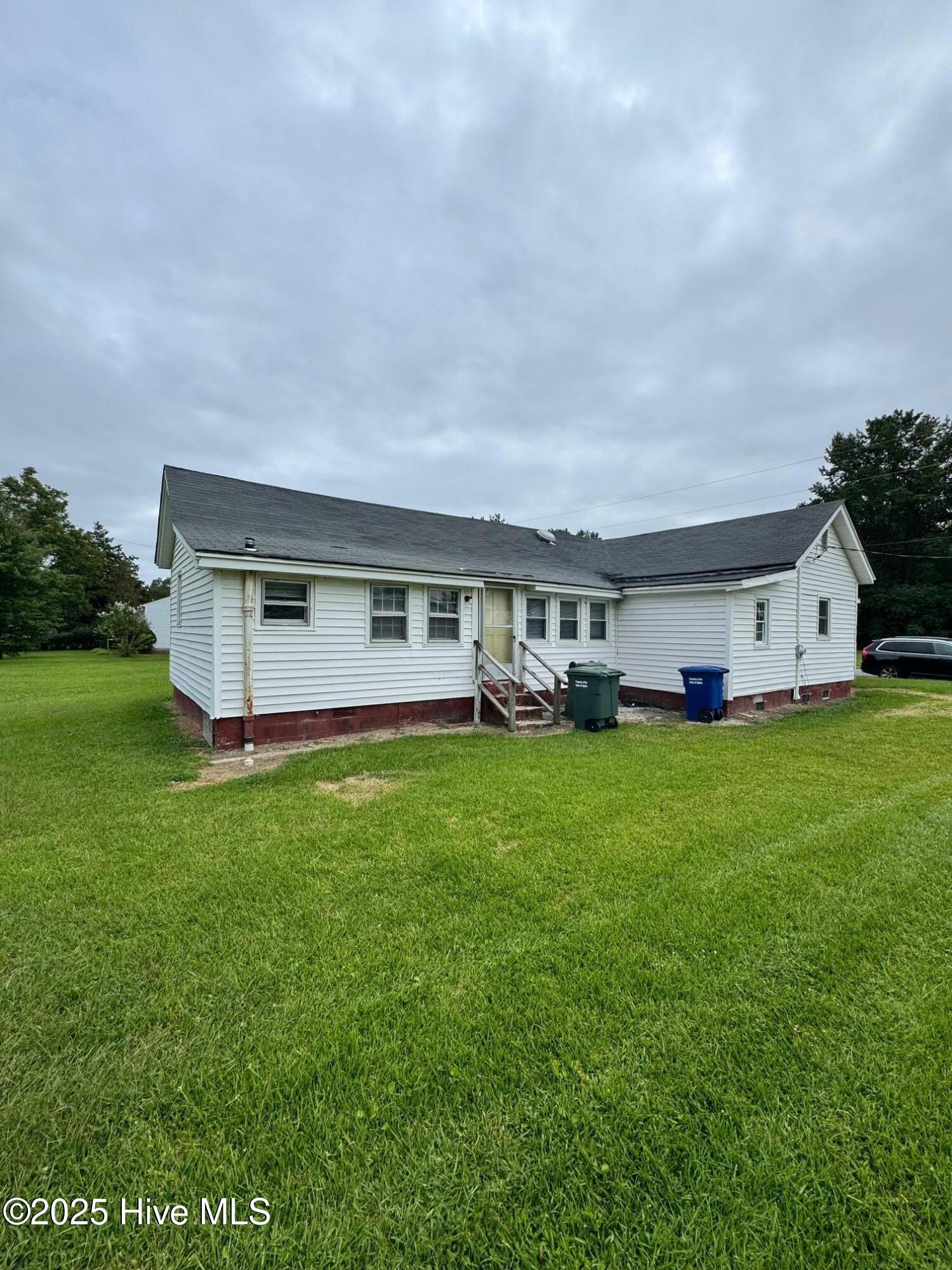 4270 High Street Ayden, NC 28513 - Photo 4 of 21 IMG_5524