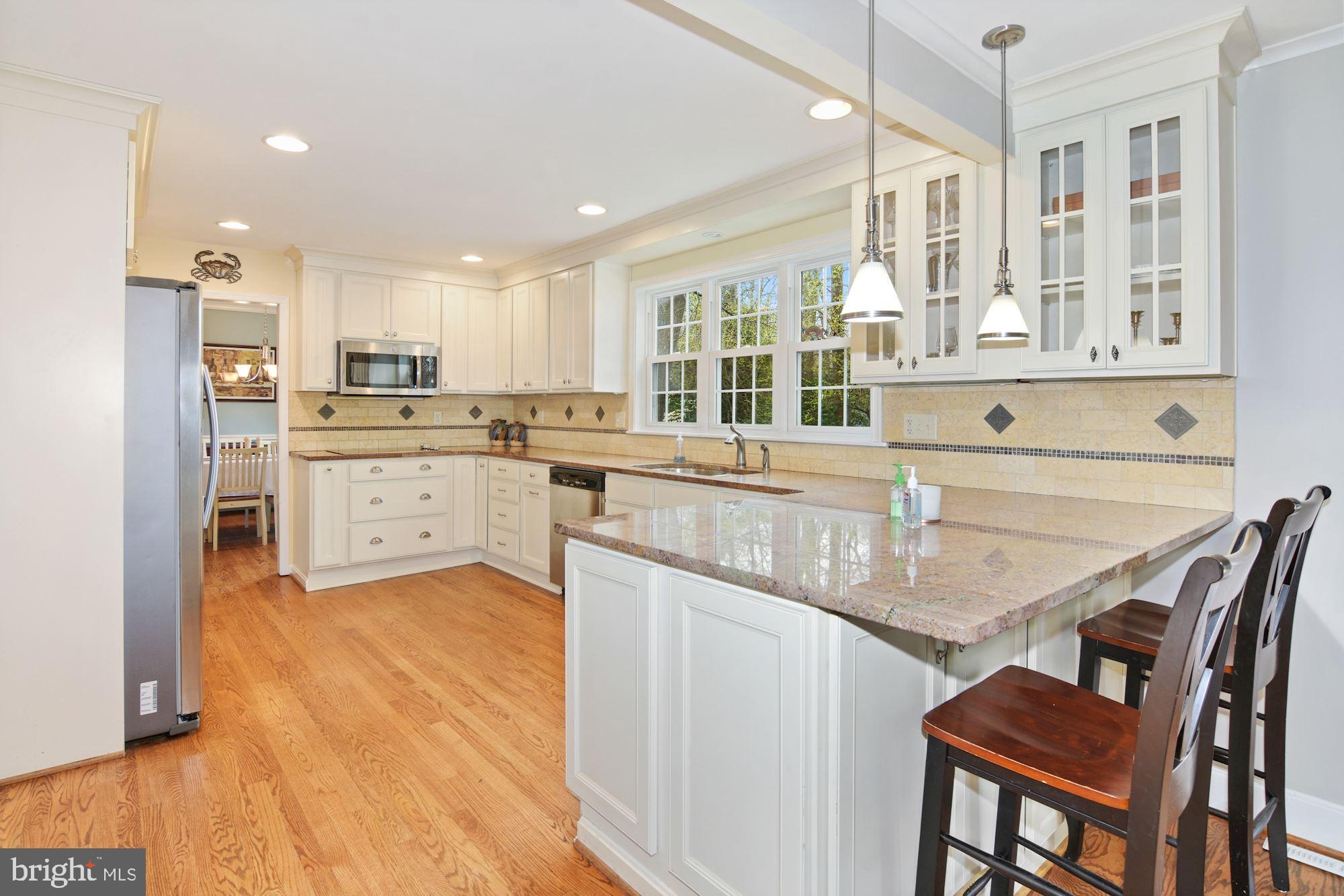 5 Emerson Road Severna Park, MD 21146 - Photo 14 of 77 Granite Counters