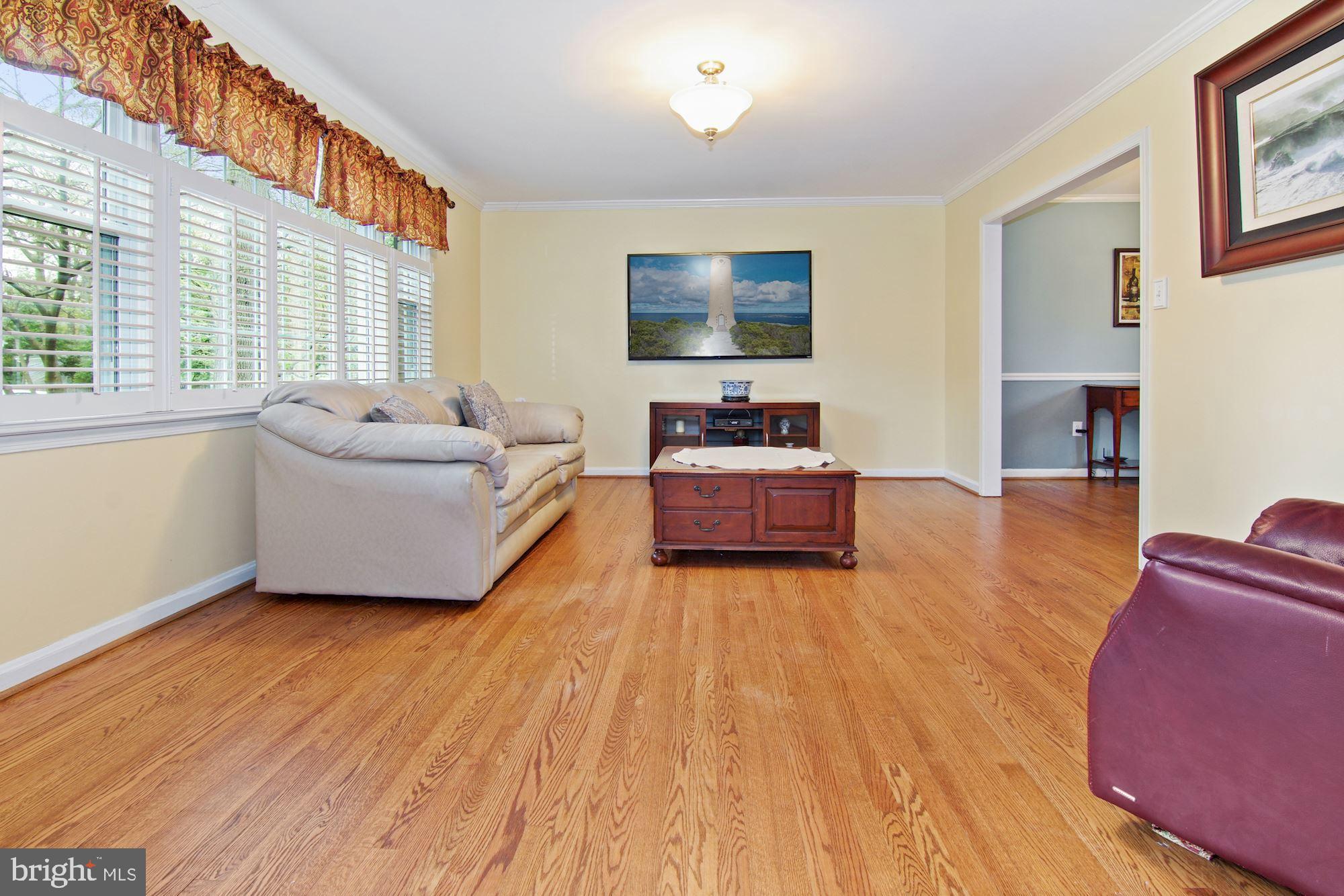 5 Emerson Road Severna Park, MD 21146 - Photo 5 of 77 Living Room with Hardwoods