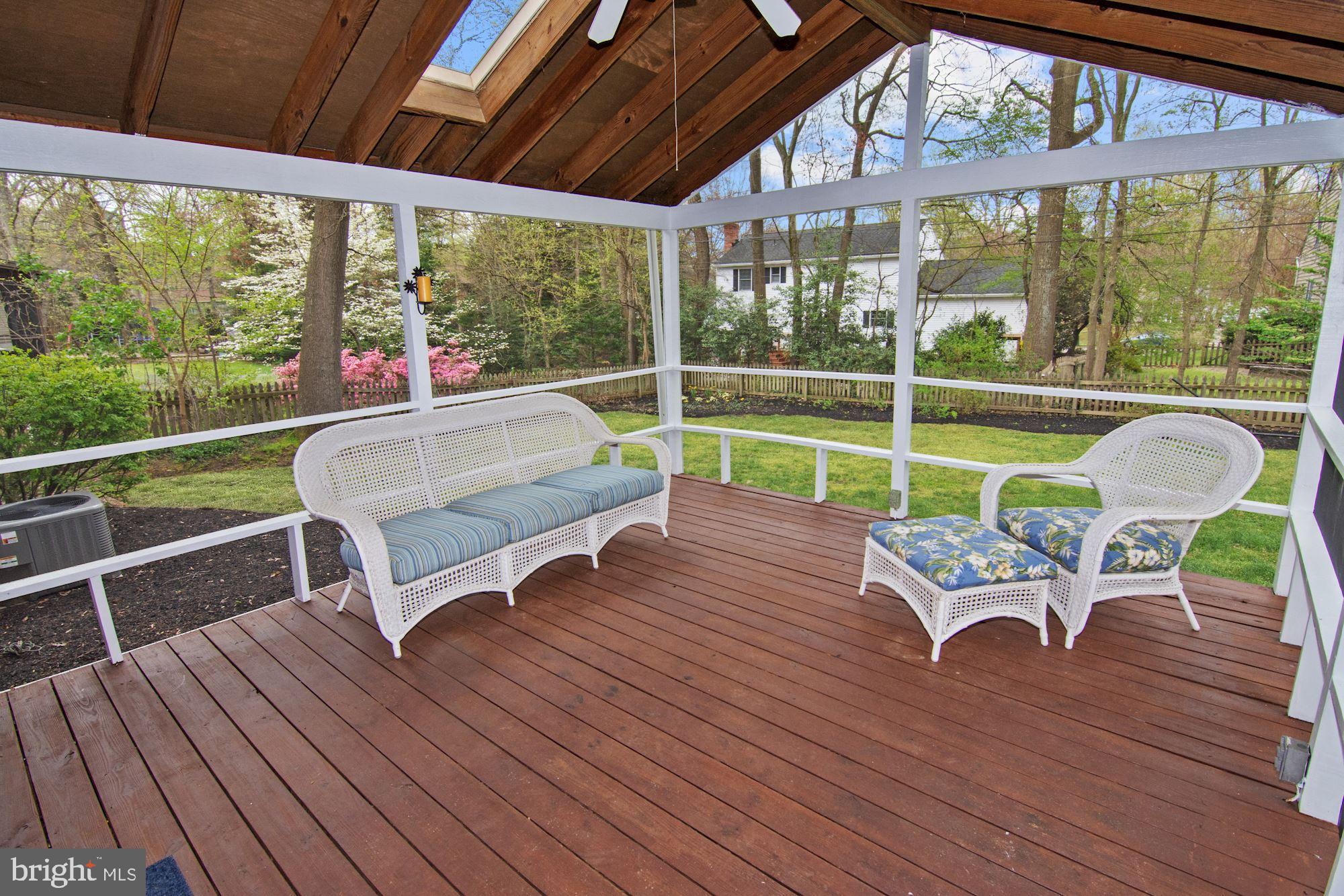5 Emerson Road Severna Park, MD 21146 - Photo 50 of 77 Recently Sealed Flooring
