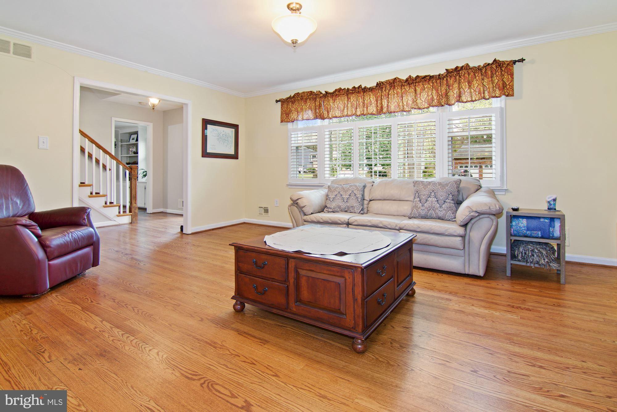 5 Emerson Road Severna Park, MD 21146 - Photo 8 of 77 Living Room with Beautiful Window
