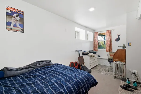 $1,699,000 | 425 South Horne Street, Oceanside, CA 92054