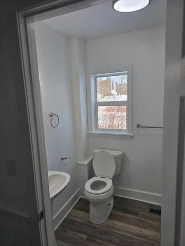 $2,000 | 82-84 North Main Street, Boscawen, NH 03303