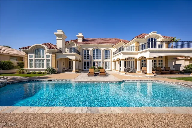$4,500,000 | 35 Ventana Canyon Drive, Las Vegas, NV 89113