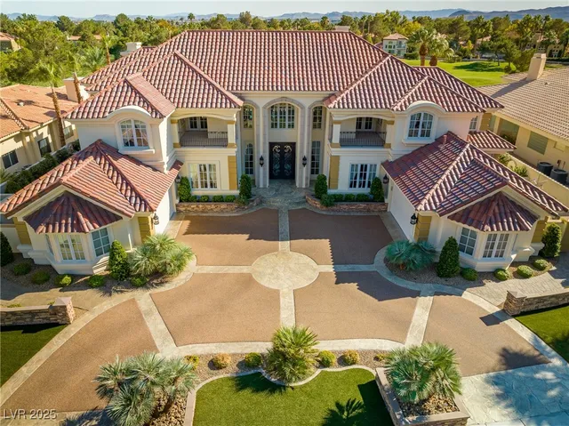 $4,500,000 | 35 Ventana Canyon Drive, Las Vegas, NV 89113