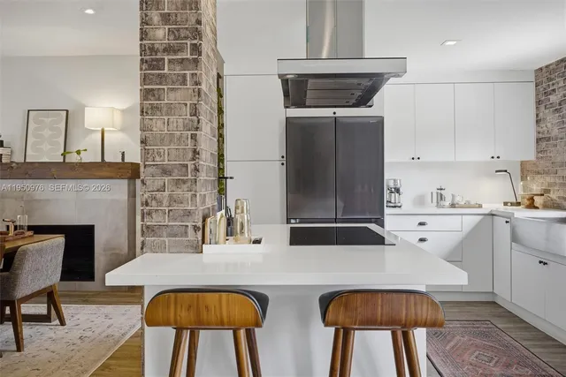 $970,000 | 565 South Drive, Miami Springs, FL 33166