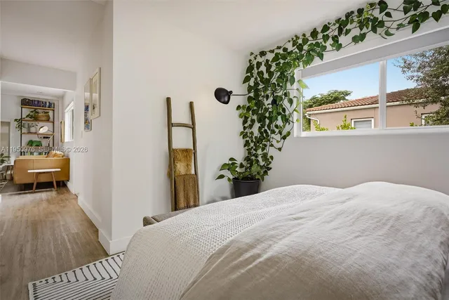 $970,000 | 565 South Drive, Miami Springs, FL 33166