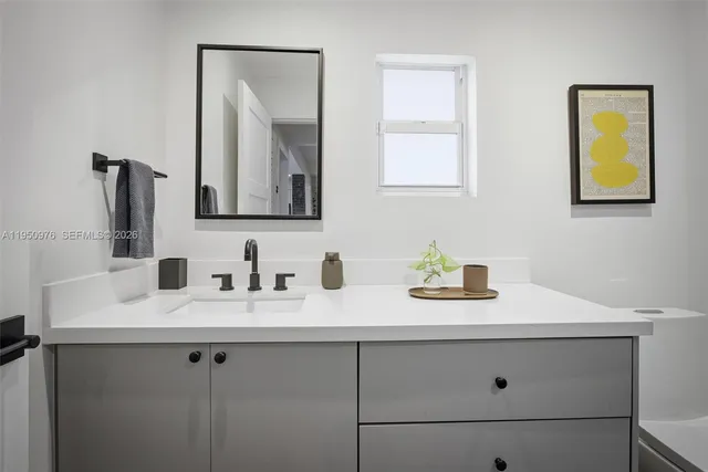 $970,000 | 565 South Drive, Miami Springs, FL 33166