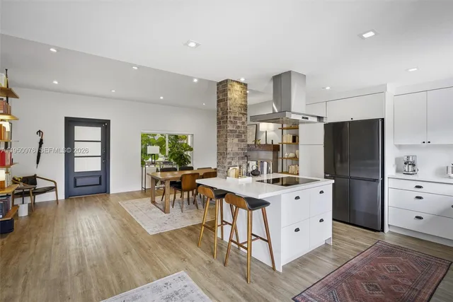 $970,000 | 565 South Drive, Miami Springs, FL 33166