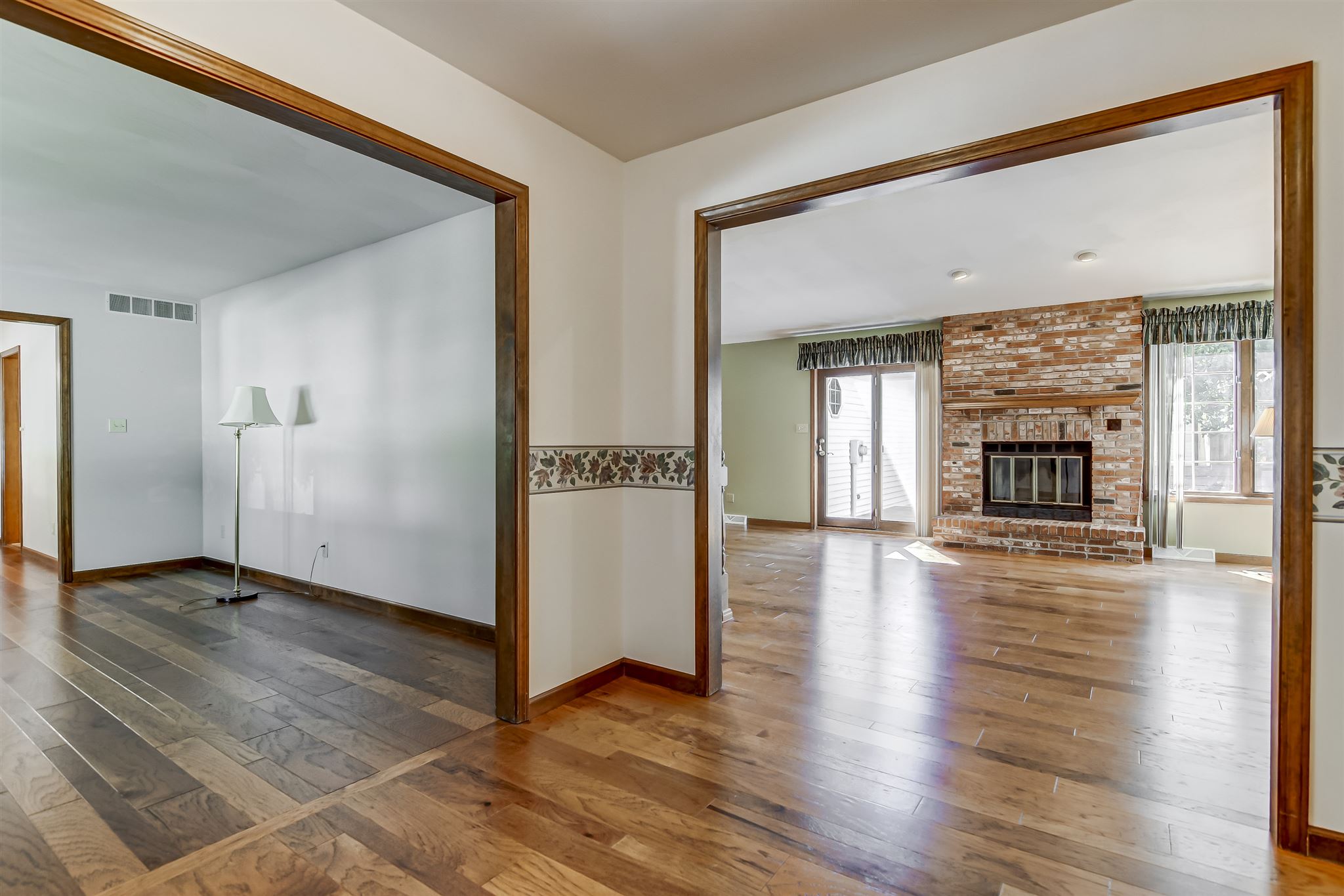329 Golf Road Springfield, IL 62704 - Photo 5 of 45