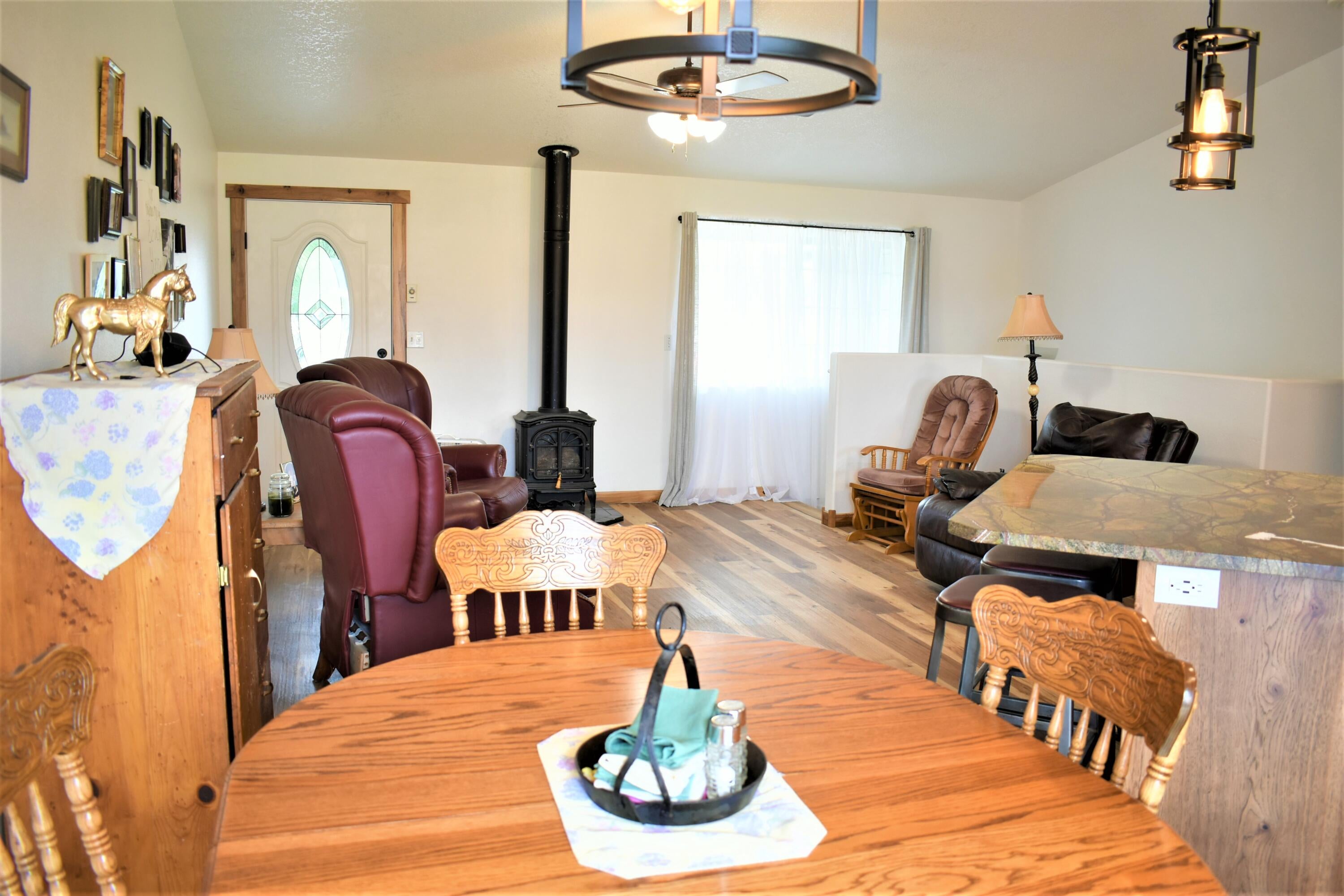 2330 Northeast Yellowpine Road Prineville, OR 97754 - Photo 13 of 41 DSC_0037 (2)