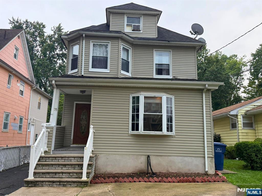 75 Clinton Place, Unit 1 Hackensack, NJ 07601 - Photo 2 of 11 Gallery Image 2
