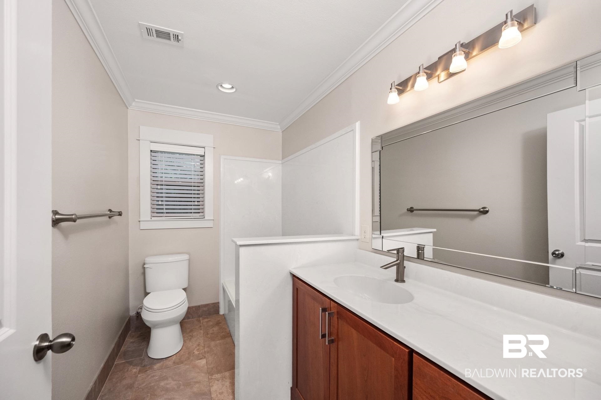 409 Rosa Avenue Fairhope, AL 36532 - Photo 24 of 31 full bathroom
