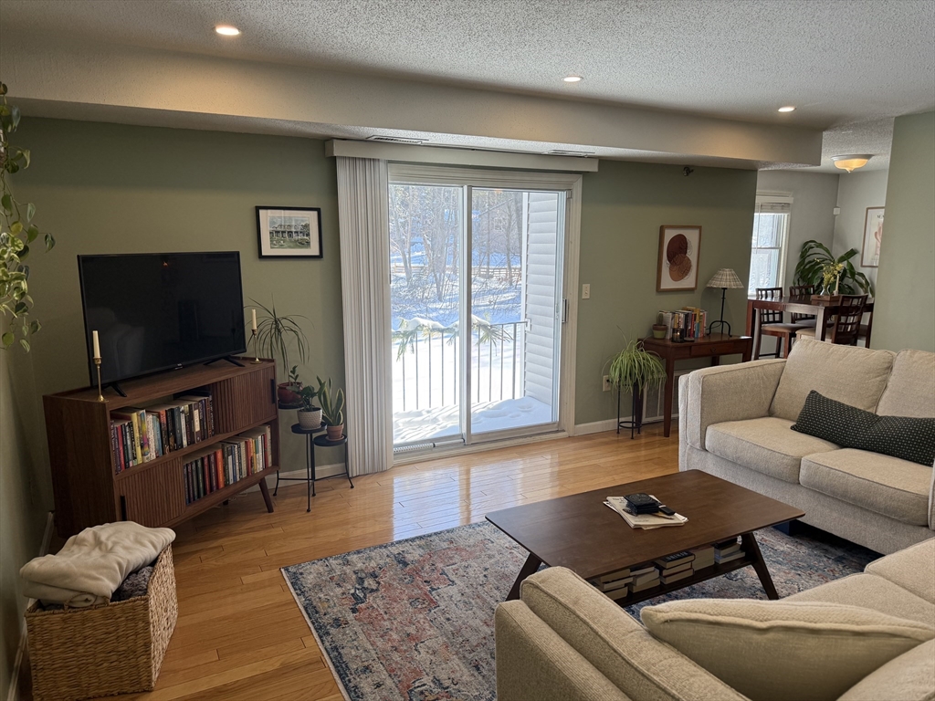 124 Tennis Plaza Road, Unit 21 Dracut, MA 01826 - Photo 3 of 15