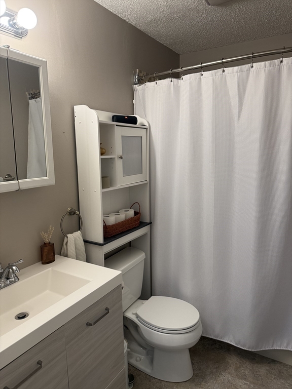 124 Tennis Plaza Road, Unit 21 Dracut, MA 01826 - Photo 7 of 15