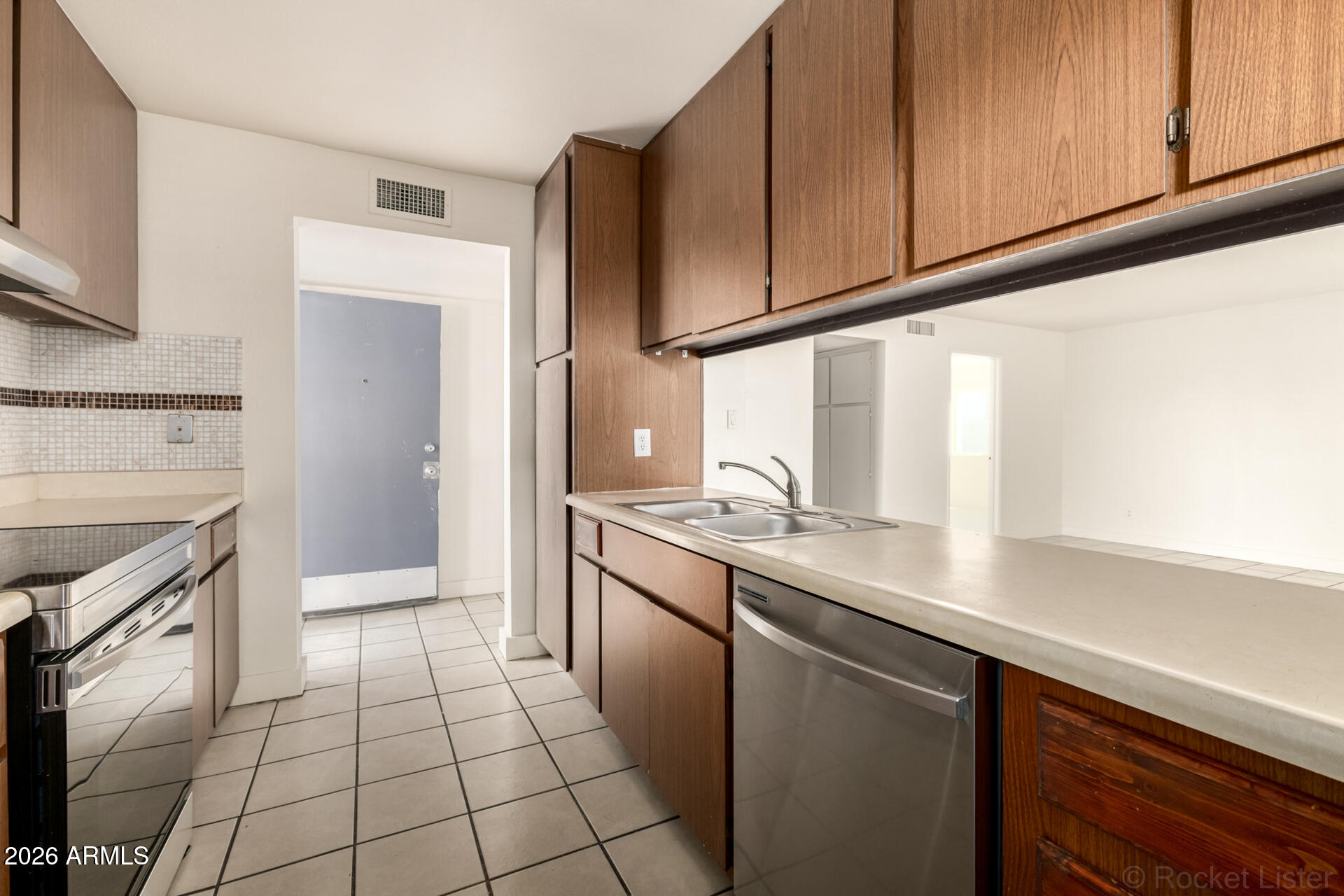 17859 North 40th Street Phoenix, AZ 85032 - Photo 14 of 72 14 40th