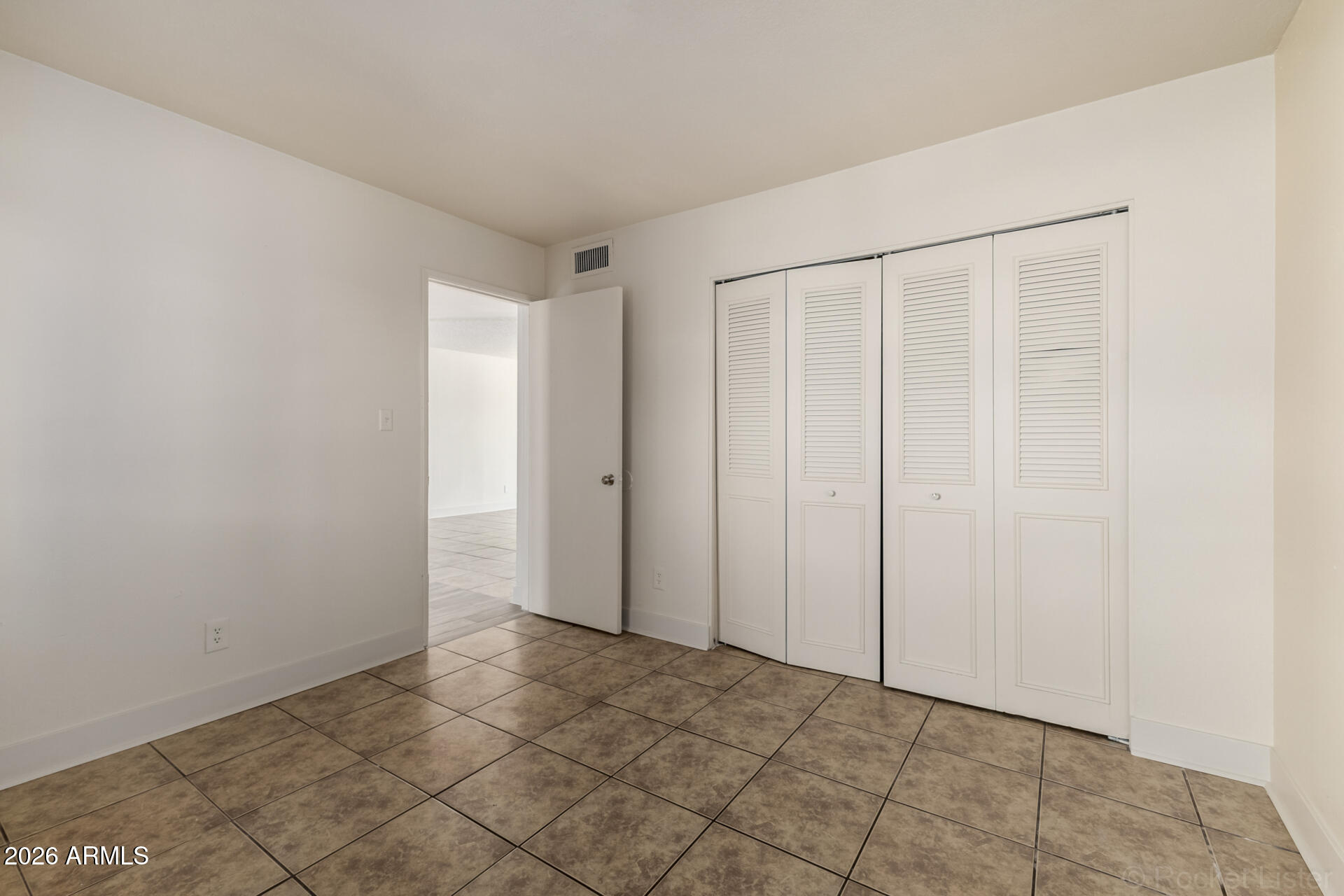 17859 North 40th Street Phoenix, AZ 85032 - Photo 36 of 72 36 40th