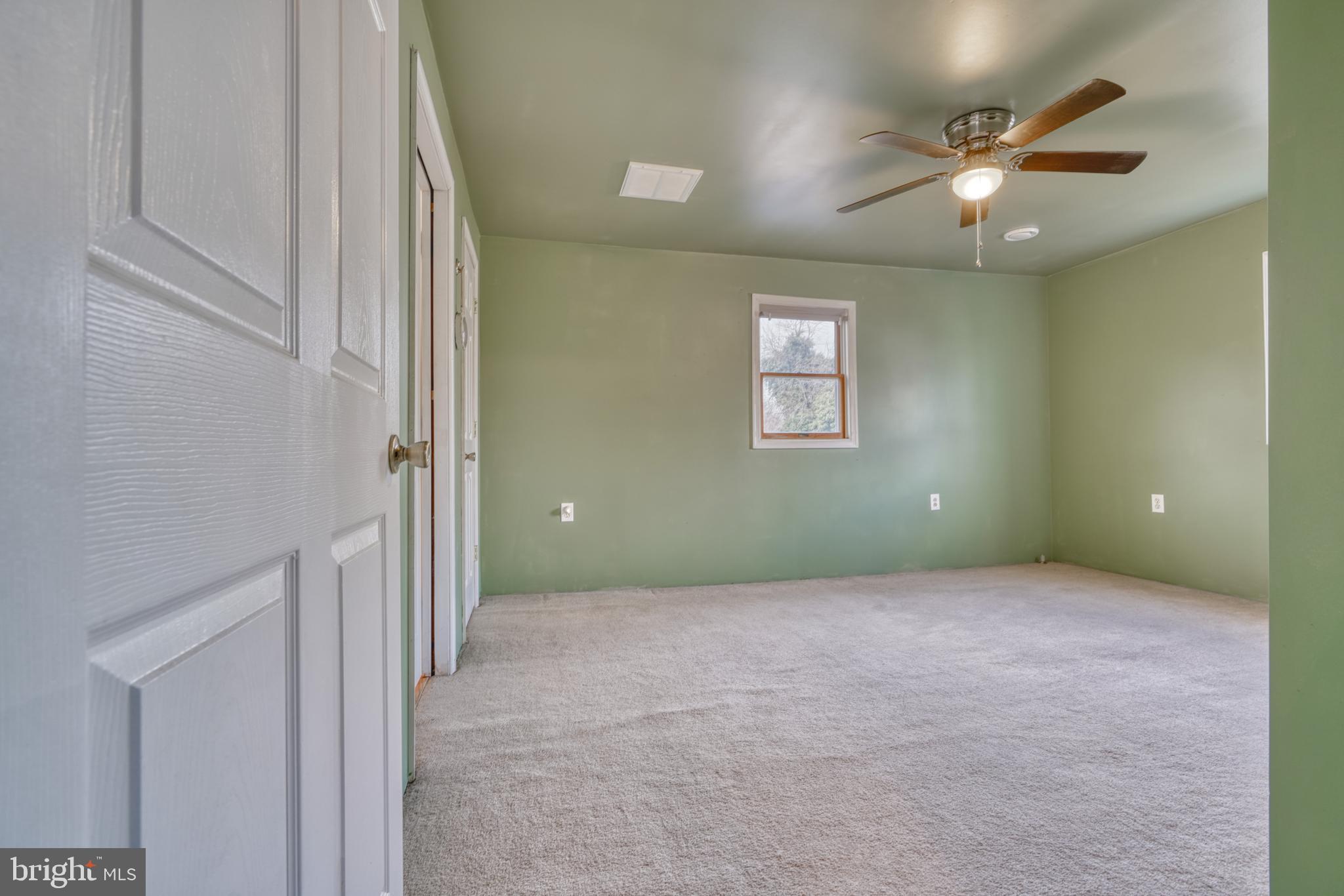 136 Riverside Road Essex, MD 21221 - Photo 28 of 43