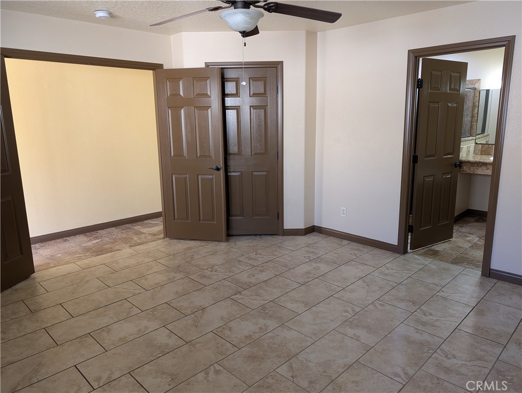 27160 Vista Road, Unit 18 Helendale, CA 92342 - Photo 5 of 11