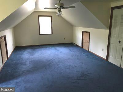 752 Tamarack Trail Reading, PA 19607 - Photo 22 of 33 Bedroom #3 very large with extra closets