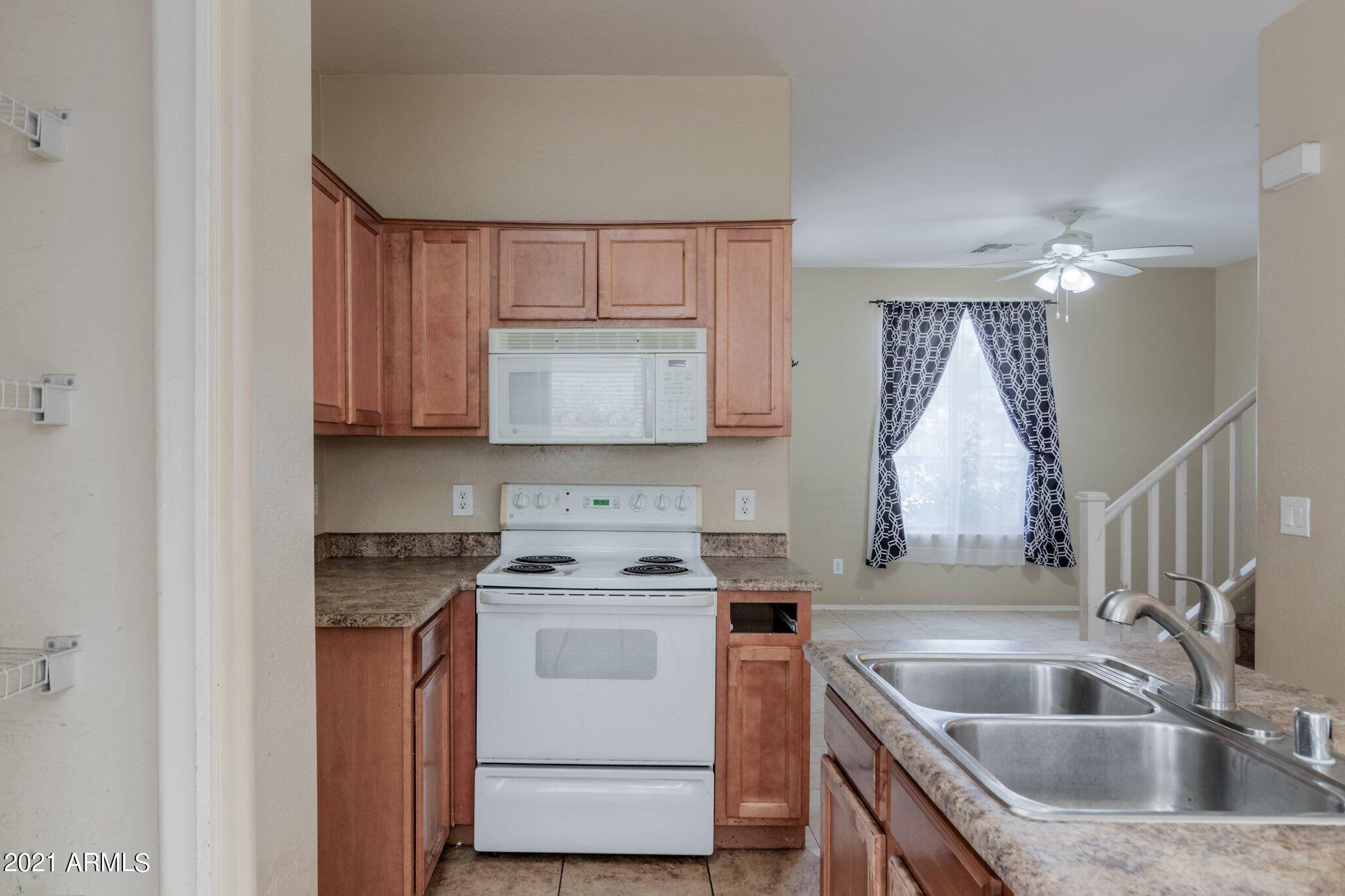 6609 West Johnson Street Phoenix, AZ 85043 - Photo 10 of 28 Johnson Street (10).jpg-SMALL