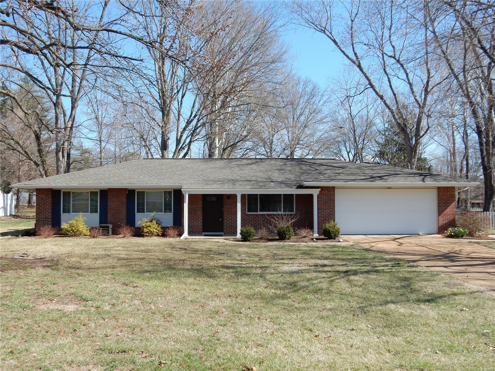 305 Ries Court Ballwin, MO 63021 - Photo 1 of 41