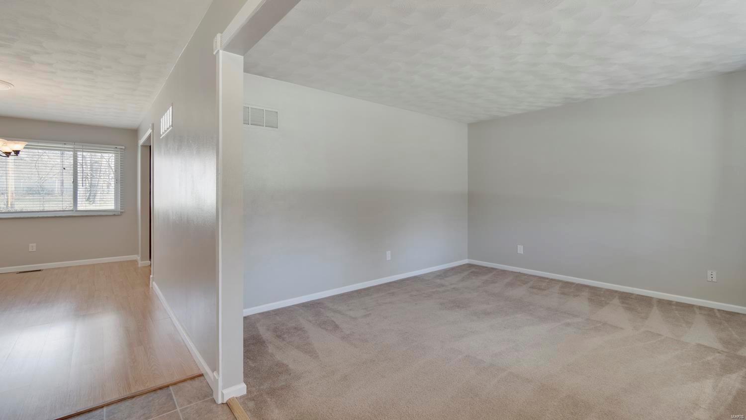 305 Ries Court Ballwin, MO 63021 - Photo 20 of 41