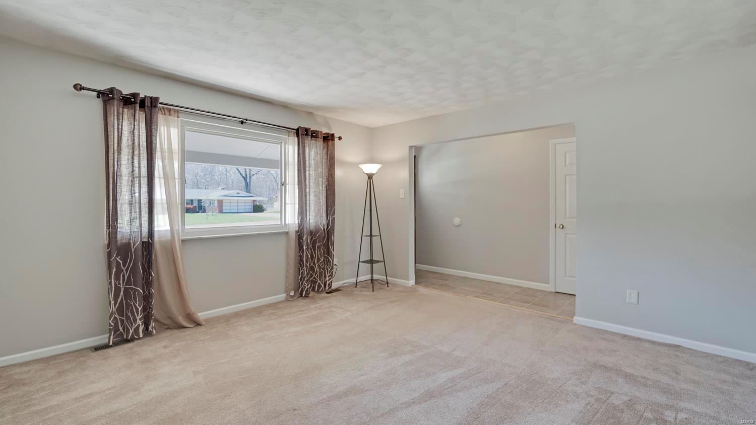 305 Ries Court Ballwin, MO 63021 - Photo 23 of 41