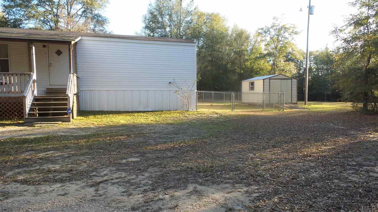 264 Rabbits Run Atmore, AL 36502 - Photo 3 of 29