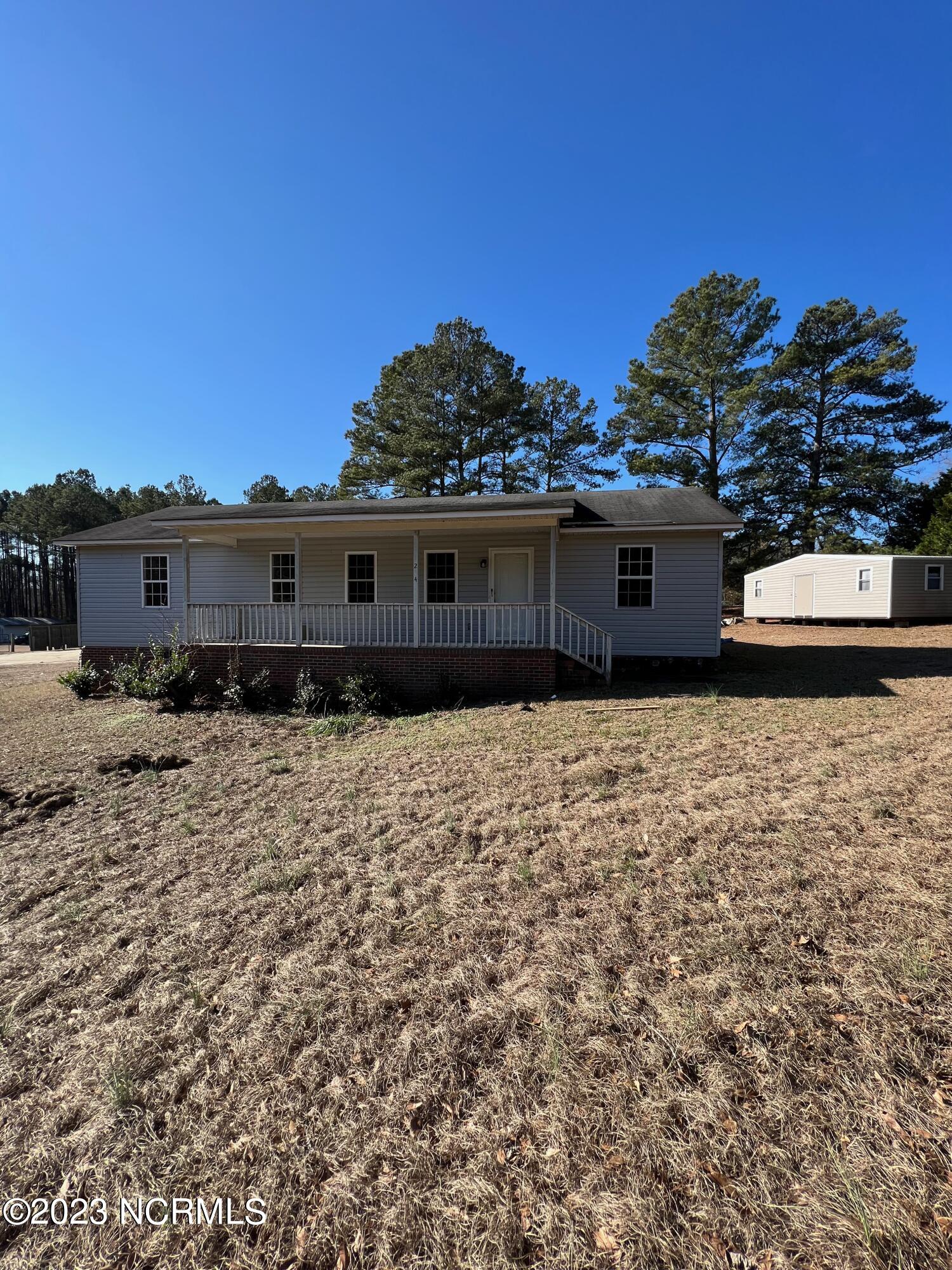 284 Wiregrass Road Rockingham, NC 28379 - Photo 1 of 22 Front