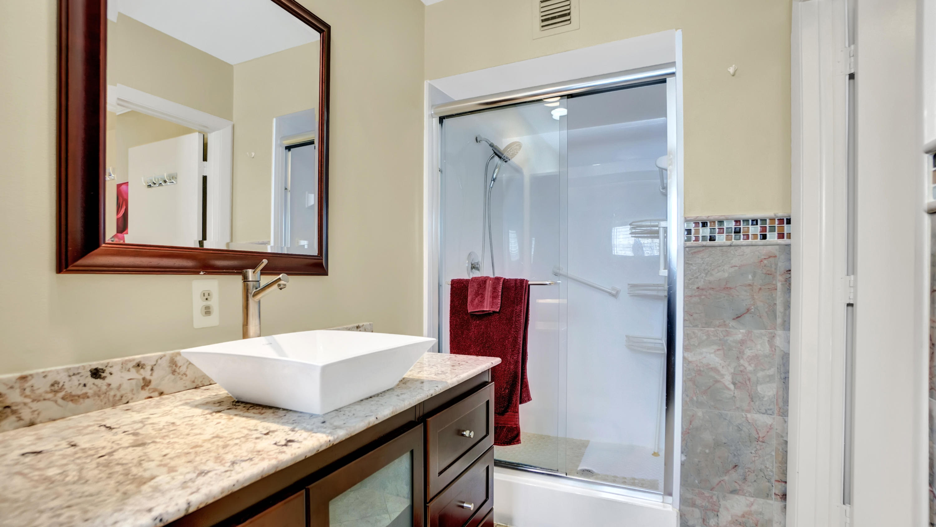 6109 Old Court Road, Unit 137 Boca Raton, FL 33433 - Photo 15 of 25 Master Bathroom