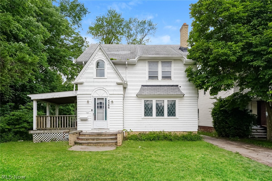 4586 Turney Road Cleveland, OH 44105 - Photo 1 of 16 View of front of house with a front lawn
