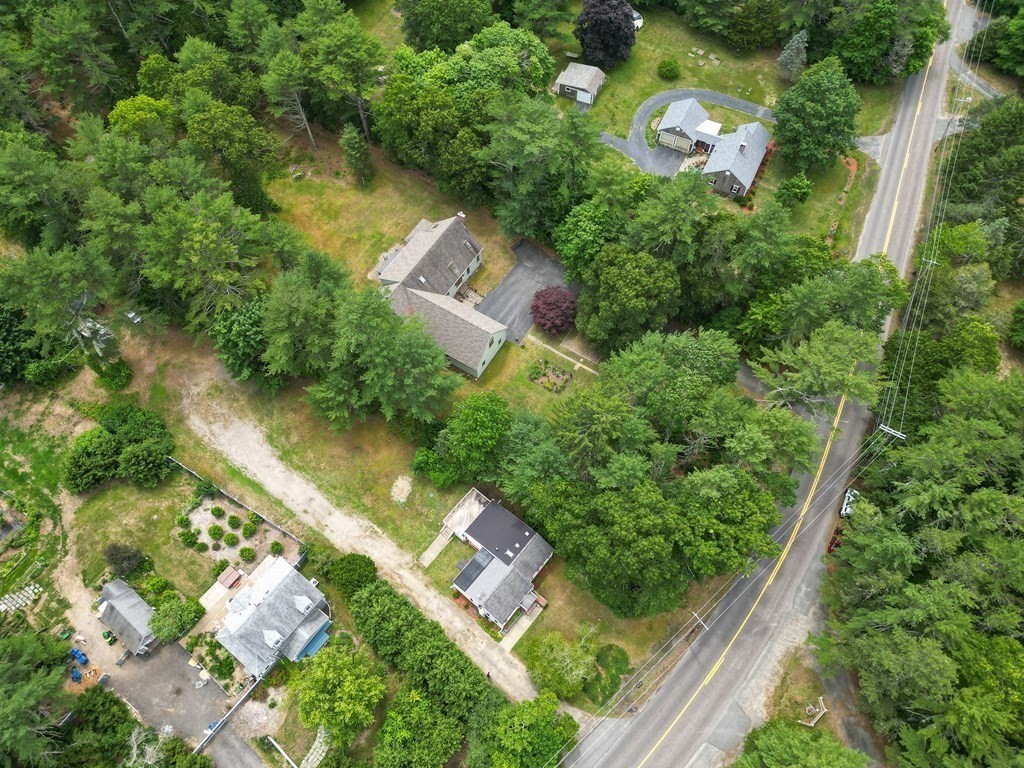 104 Marion Road Rochester, MA 02770 - Photo 27 of 31