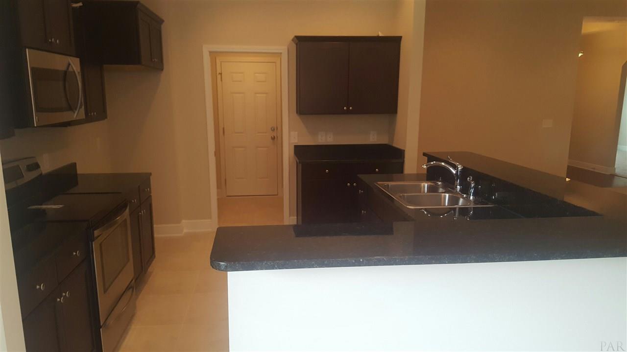 7353 Farmers Road Pensacola, FL 32526 - Photo 6 of 15 Gallery Image 6