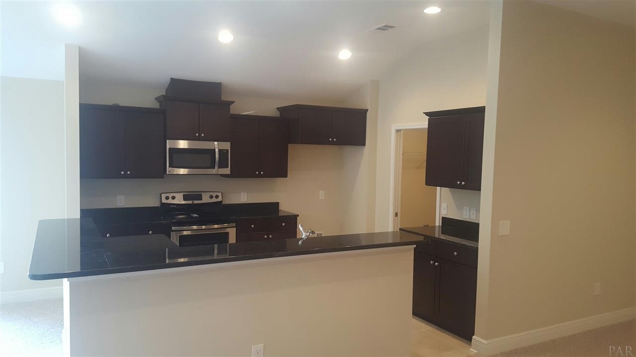 7353 Farmers Road Pensacola, FL 32526 - Photo 7 of 15 Gallery Image 7