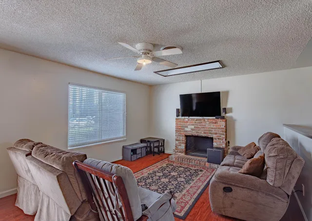 $350,000 | 2322 Foust Street, Marysville, CA 95901