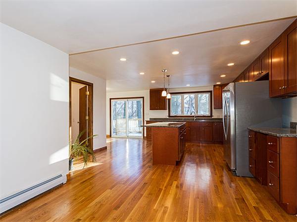 1106 Trapelo Road Waltham, MA 02451 - Photo 8 of 20 Gallery Image 8