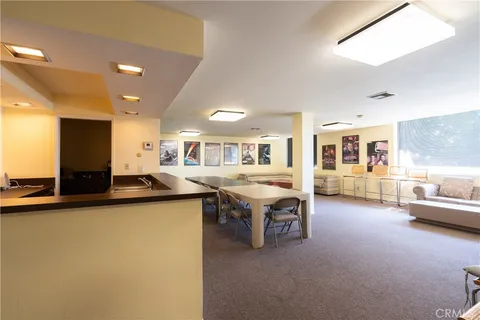 $549,000 | 1900 Vine Street, Unit 214, Los Angeles, CA 90068