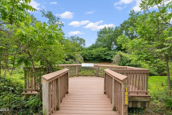 $350,000 | 1021 Wirewood Drive, Unit 202, Raleigh, NC 27605