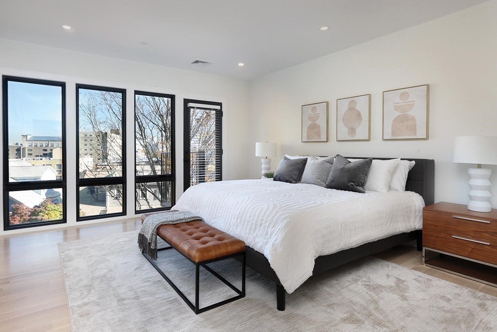 43 Summit Avenue, Unit 43 Brookline, MA 02446 - Photo 16 of 29