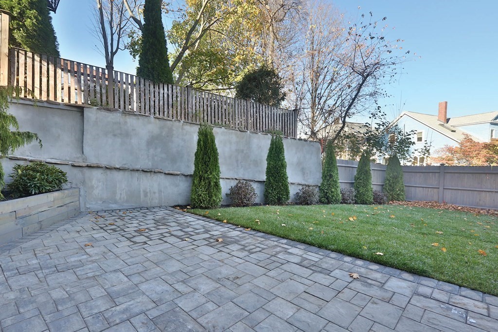 43 Summit Avenue, Unit 43 Brookline, MA 02446 - Photo 28 of 29