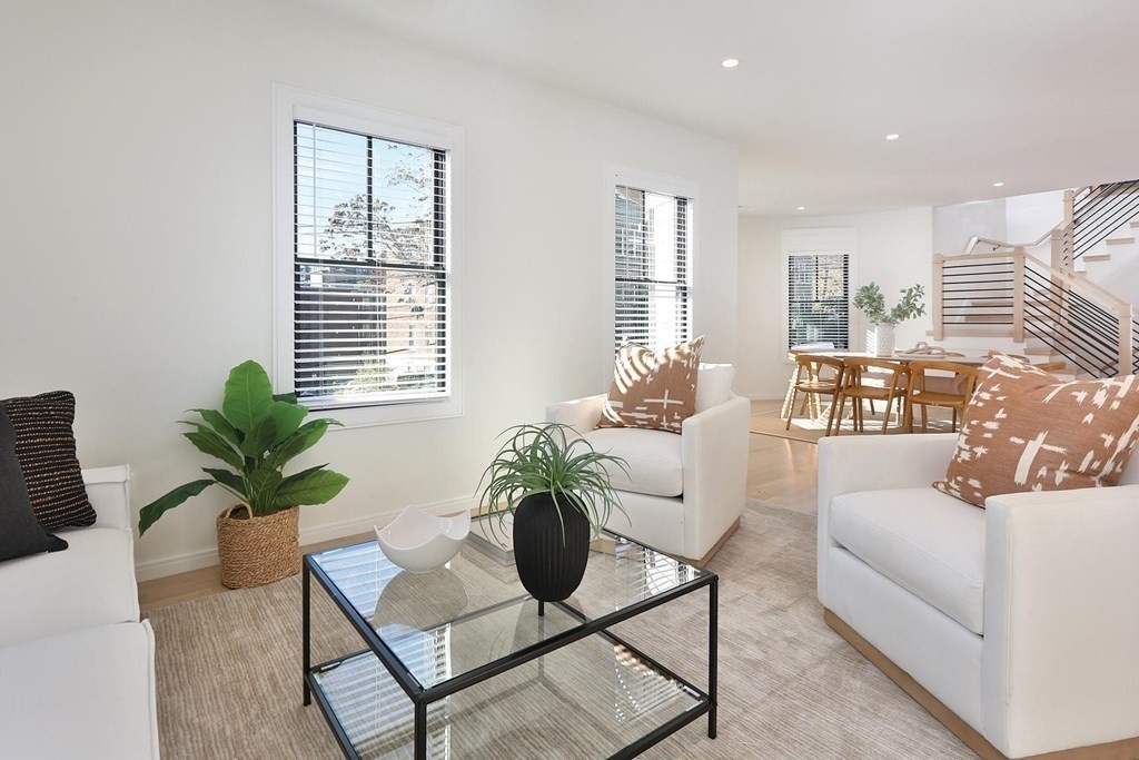 43 Summit Avenue, Unit 43 Brookline, MA 02446 - Photo 5 of 29