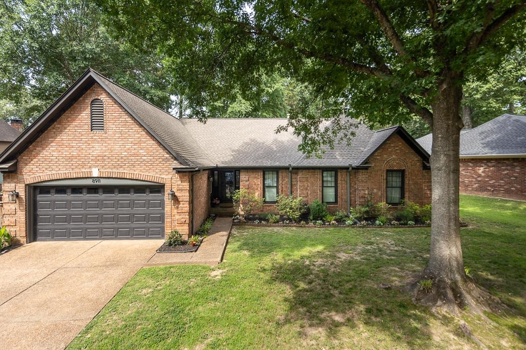 8911 Walnut Ridge Loop Memphis, TN 38018 - Photo 2 of 39